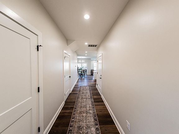 3rd image of 794 Eagle Rest Dr #1-B