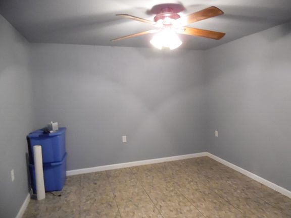 5th image of 6105 Fort Worth Ave