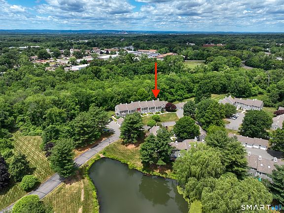 3rd image of 214 Georgetown Drive #214