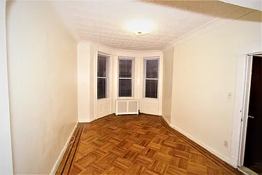 Rented by Superior Realty Service