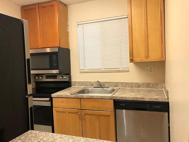 1st image of 6100 Forest Hill Blvd APT 102