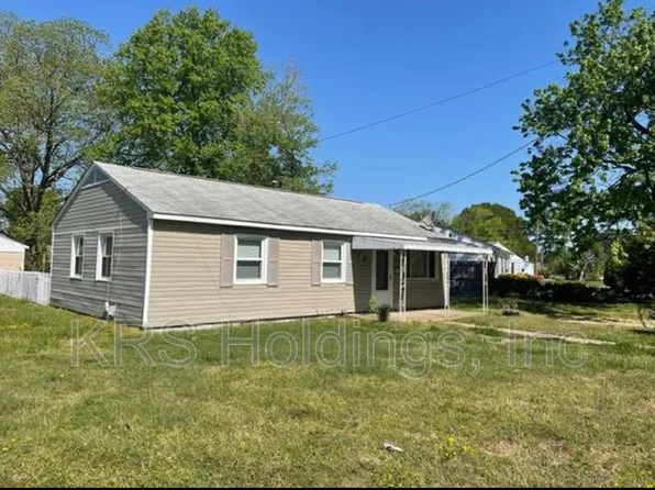 1301 Grimes Rd, Hampton, VA 23663