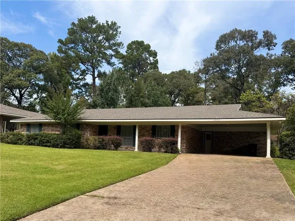 1497 Susek Dr, Pineville, LA 71360