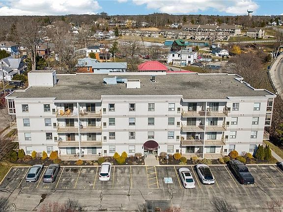 3rd image of 12 Saint Andrew St #205