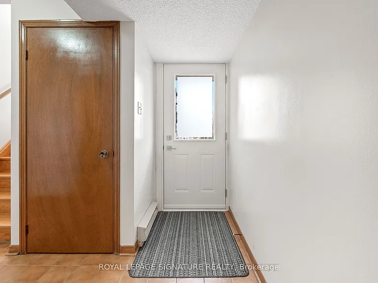 5 Acacia Ave — Photo 29