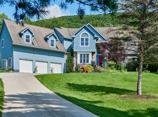 421 Swamp Rd, Richmond, MA 01254