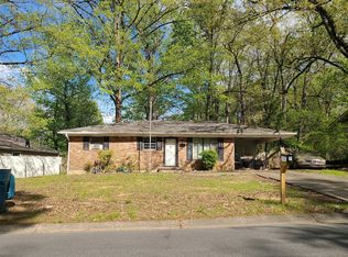 7 Portsmouth Dr, Little Rock, AR 72209
