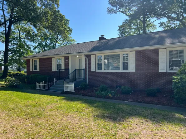 5028 Bay Cir, Suffolk, VA 23435