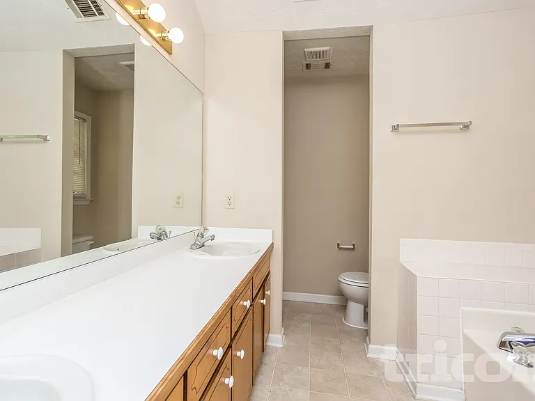 30 Blackberry Ln — Photo 9