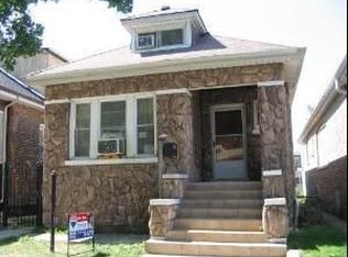 5706 S Campbell Ave, Chicago, IL