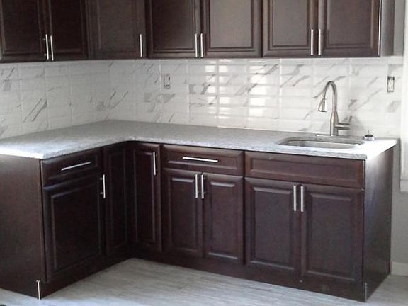 2nd image of 86 Fuller Pl #102