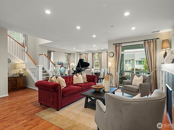 5th image of 17727 NE 113th Way
