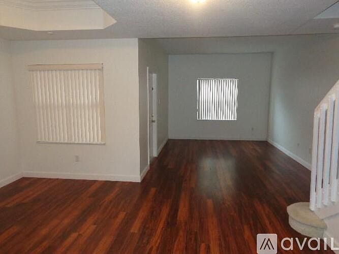1st image of 4962 Leeward Ln