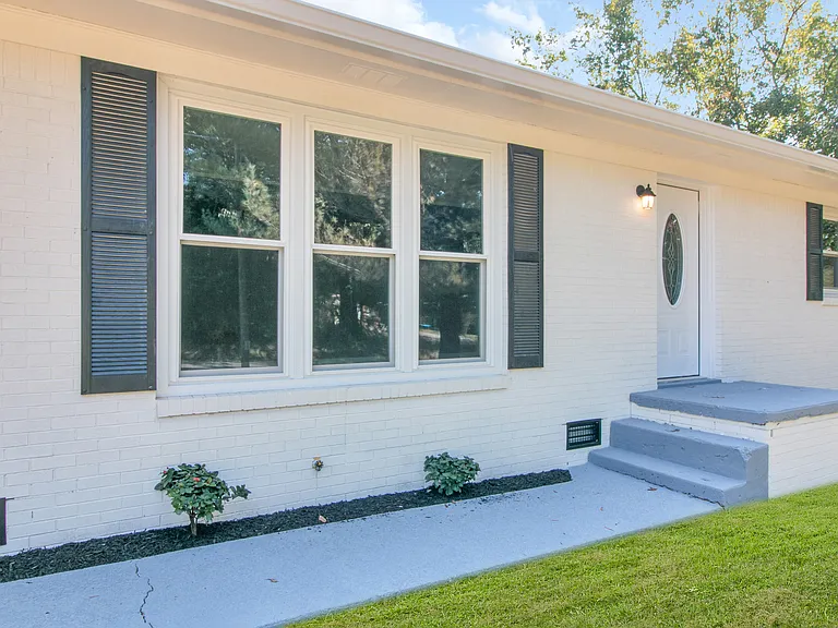 134 Hamilton St — Photo 25