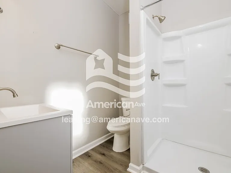 1146752_009_wm_-_main_bathroom_13440774.jpg