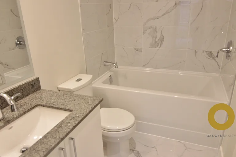 1708 Ontario St #504 — Photo 11