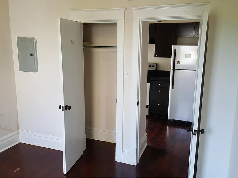 2403 N 2nd St #6 — Photo 1