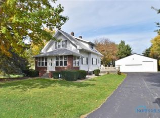 6443 Seaman Rd, Oregon, OH 43616