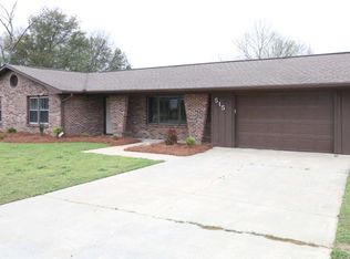 515 Scarborough Rd, Warner Robins, GA 31093