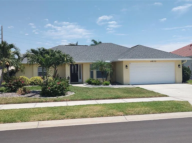 4835 Jacaranda Heights Dr — Photo 1
