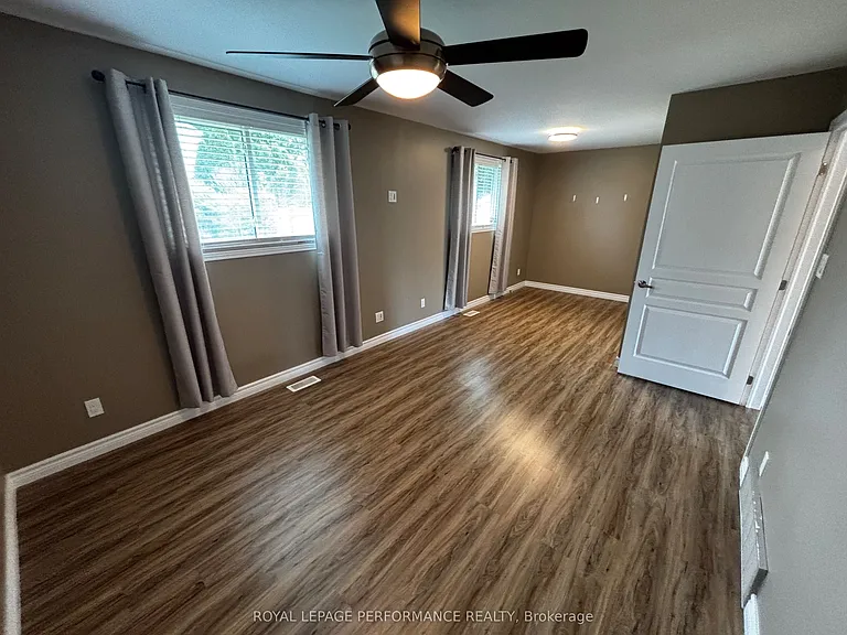 3013 Johnston Ave — Photo 11