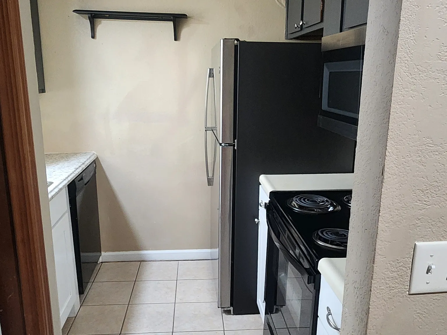 2324 Heatherfield Ln — Photo 4