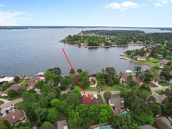 2nd image of 11818 Thoreau Dr
