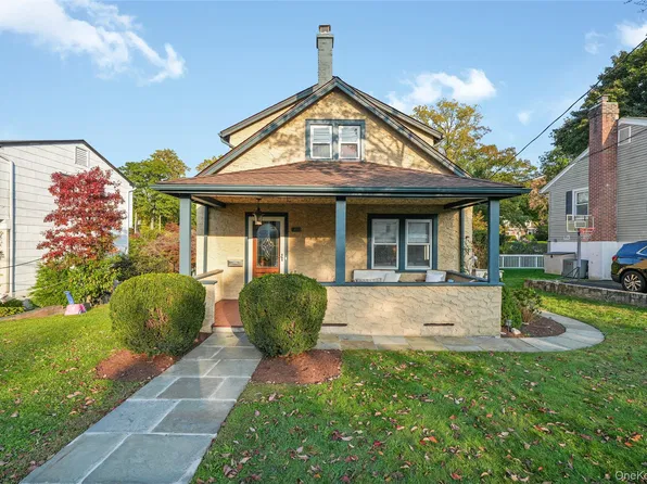 416 Willis Avenue, Hawthorne, NY 10532