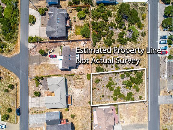 3rd image of 2401 NW Oceania Dr