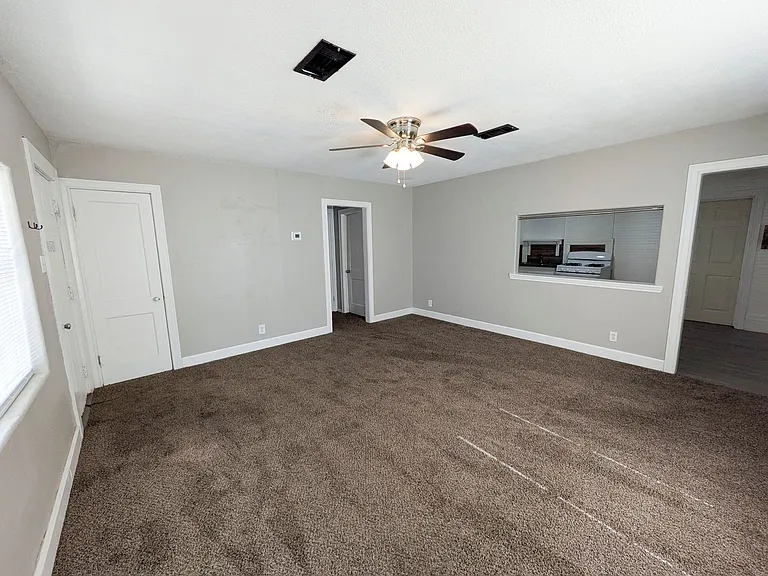 290 Hebert St — Photo 3