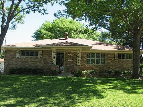 1st image of 9910 Crestwick Dr