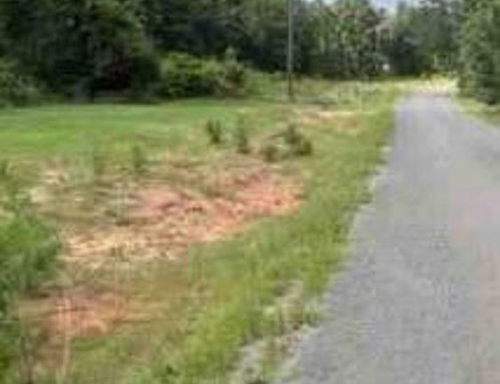 Exterior Neighborhood (street photo)
