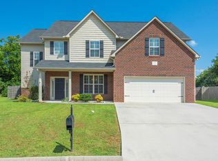 822 Concord Crossing Ln, Knoxville, TN 37934