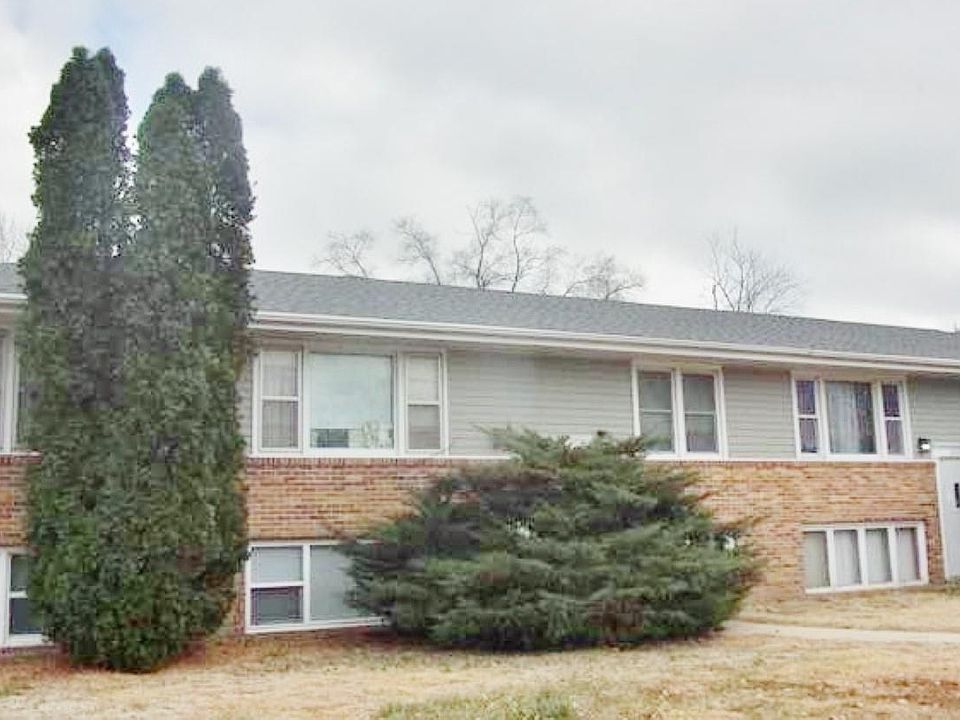 1st image of 3310 Dakota Ave
