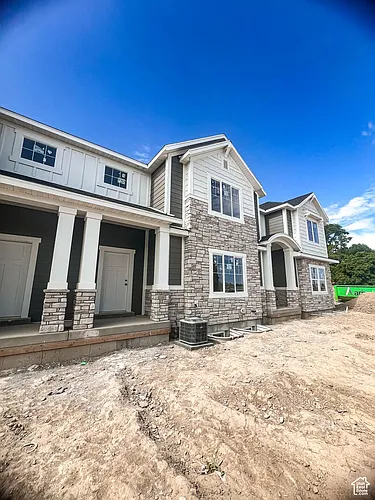 318 W 2280 S Photo 1