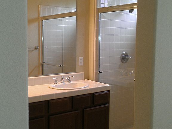 5th image of 1304 Laysan Teal Dr