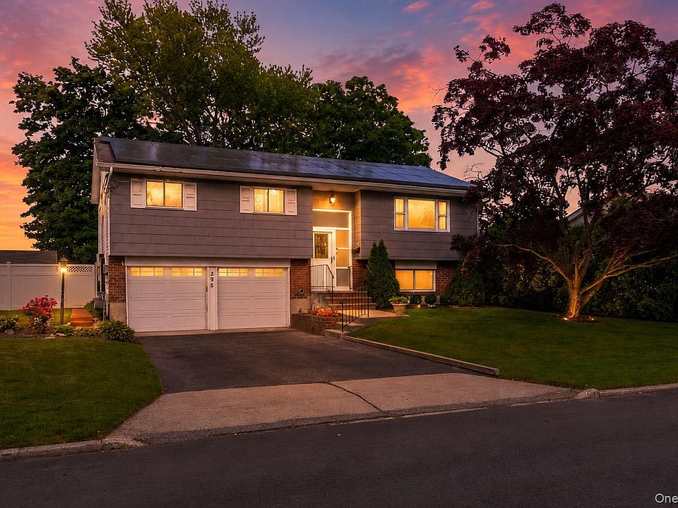 1st image of 395 Saldane Avenue