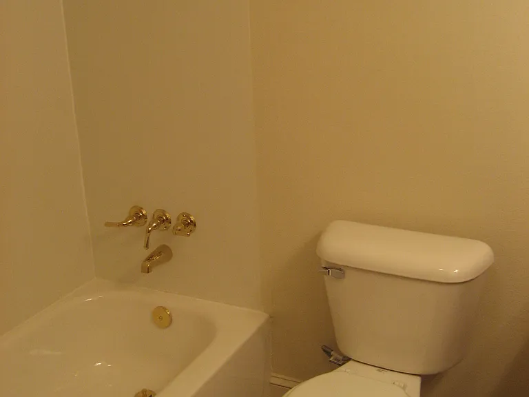 532 SE 29th Ave #532 — Photo 5