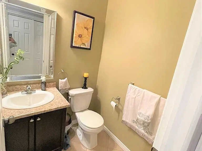 88 Sundance Cres — Photo 25