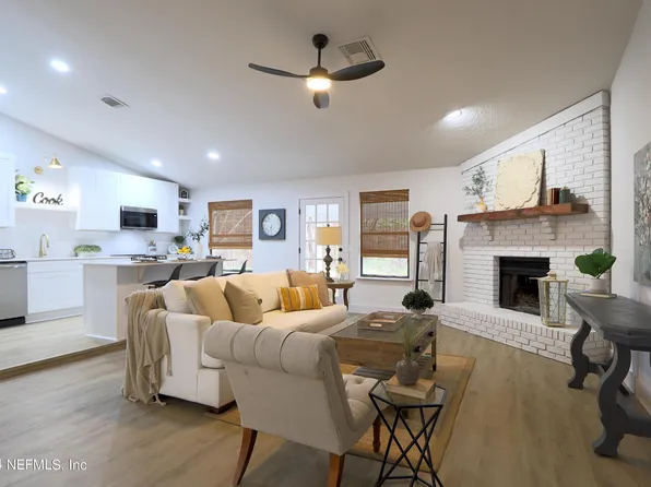 12417 AUTUMNBROOK Trail E, Jacksonville, FL 32258