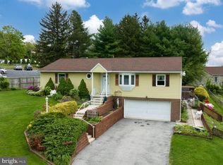 421 Chancellor Rd, York, PA 17403