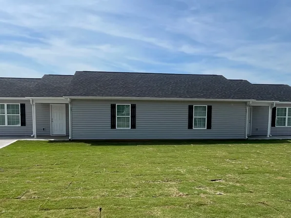 3947 Greenpond Rd, Woodruff, SC 29388