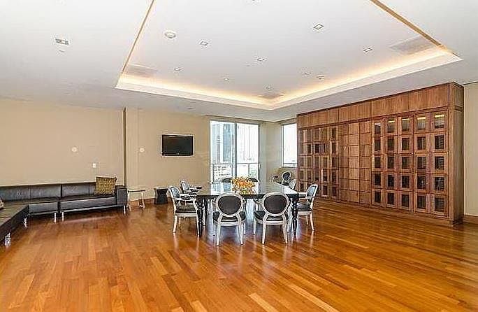 2nd image of 1060 Brickell Ave APT 2917