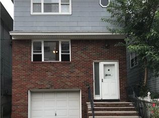 238 Bergen St, Harrison, NJ 07029