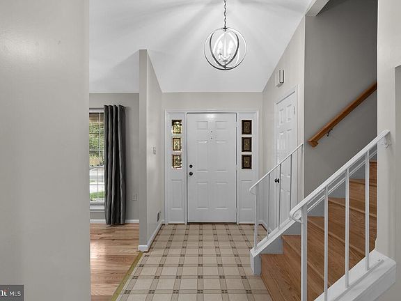 5th image of 1134 Bettstrail Way