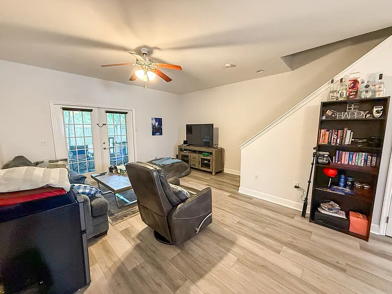 2508 SW 35th Pl #T117 — Photo 9