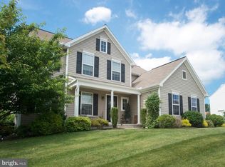 946 Kavanagh Cir, Red Lion, PA 17356