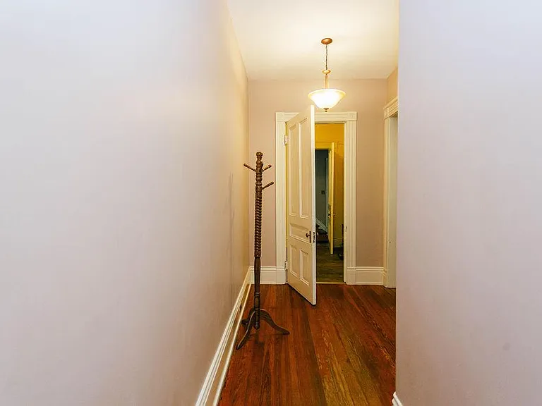 1324 Highland Ave #1 — Photo 5