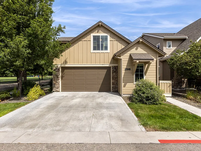 2598 E Decameron Ln — Photo 6