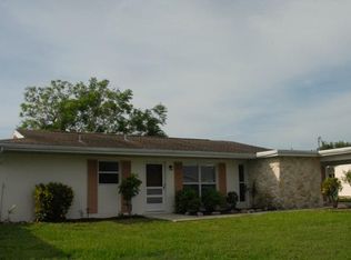 2400 Starlite Ln, Pt Charlotte, FL 33952